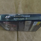 Kasvottomat sotilaat 2. tuotantokausi (DVD) (6 levyä) - pikkukuva 3
