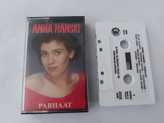 ANNA HANSKI - PARHAAT c-kasetti ( mm. KOTIVIINI )