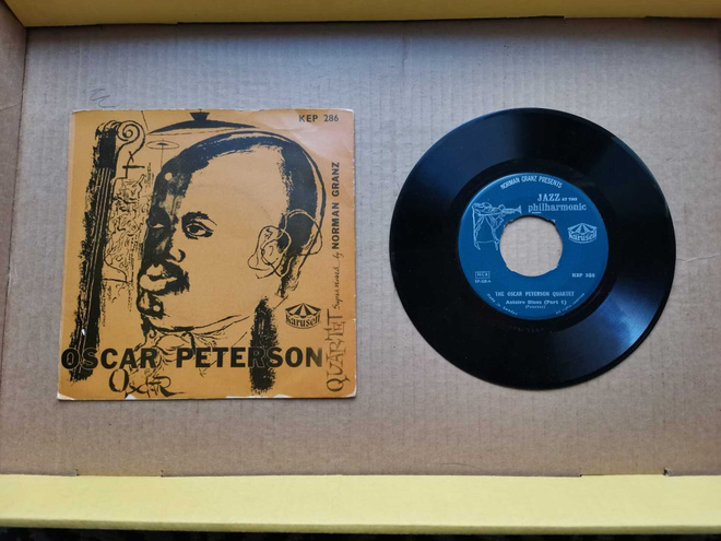The Oscar Peterson Quartet – Astaire Blues v. 1954 - 7"