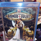 Blu-ray Romeo + Juliet ( SIS POSTIKULU ) - pikkukuva 1