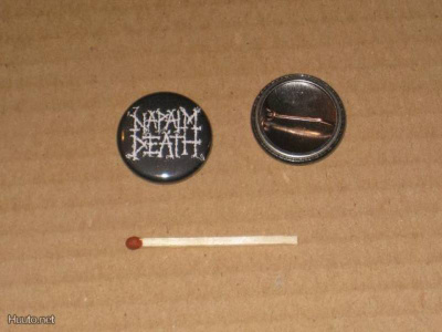 Napalm Death rintanappi 1" a2