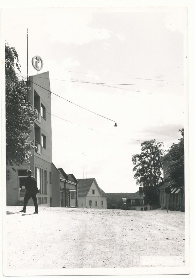 IKAALINEN - vanha kortti
