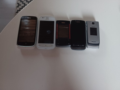 Nokia puhelimia