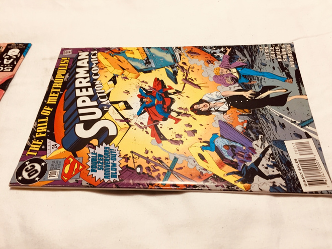 DC SUPERMAN ACTION COMICS 700/1994 HYVÄ