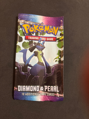 Pokemon Diamond & Pearl booster