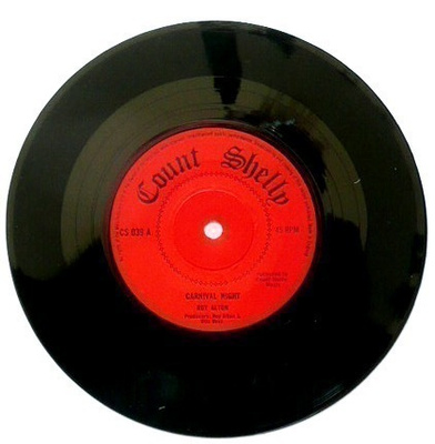 ROY ALTON: Carnival night / Drift away. 7"-single