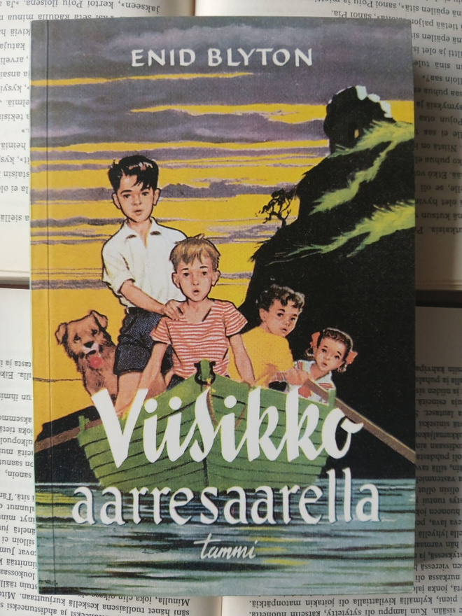 Enid Blyton - Viisikko aarresaarella (nid.)