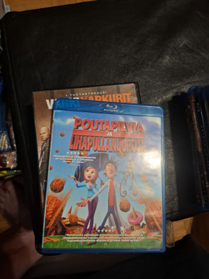Poutapilviä Ja Lihapullakuuroja Suomi Bluray
