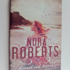 Nora Roberts : Huset vid havet - pikkukuva 1