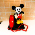 * NÄYTTÄVÄ 90-LUVUN DISNEY MIKKI FIGUURI / PUHELIN 36 cm * - pikkukuva 1