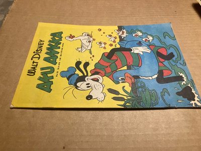 AKU ANKKA 33/1976 HYVÄ