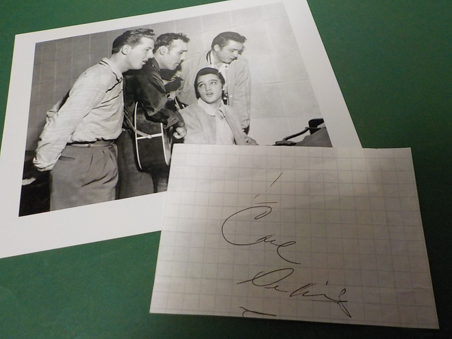 CARL PERKINS NIMIKIRJOITUS + B/W KUVA