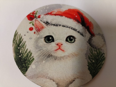 Kissa kuvallinen mukin alunen,kuvat on.