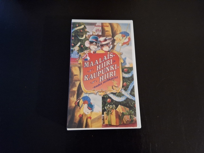 MAALAISHIIRI JA KAUPUNKIHIIRI - VHS kasetti