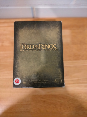 Lord of the rings trilogy DVD box