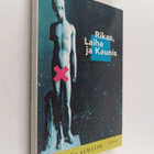 Marjaana Aumasto : Rikas, laiha ja kaunis - pikkukuva 1