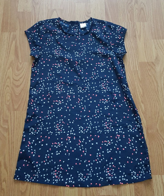 Uusi/hyvä vaatepaketti koko 146/152 cm
