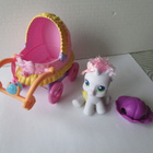 My Little Pony G3 vauvaponi Sweetie Belle + rattaat - pikkukuva 1