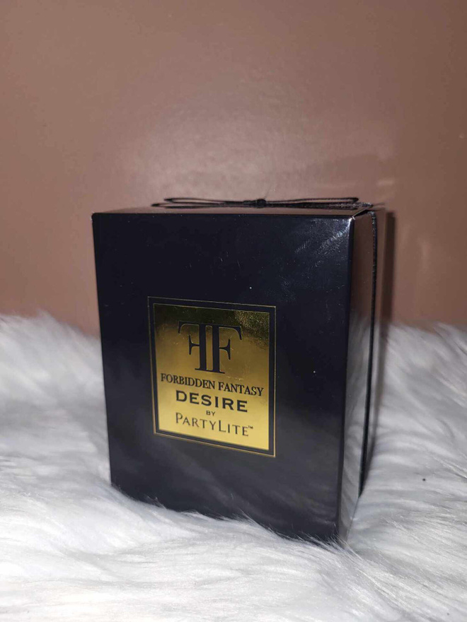 Partylite Forbidden Fantasy Desire kynttiläpurkki