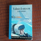 Nuorten toivekirjasto. Leif Hamre: Valmis lentoon - pikkukuva 1