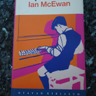 Ian McEwan: Opetukset - pikkukuva 1
