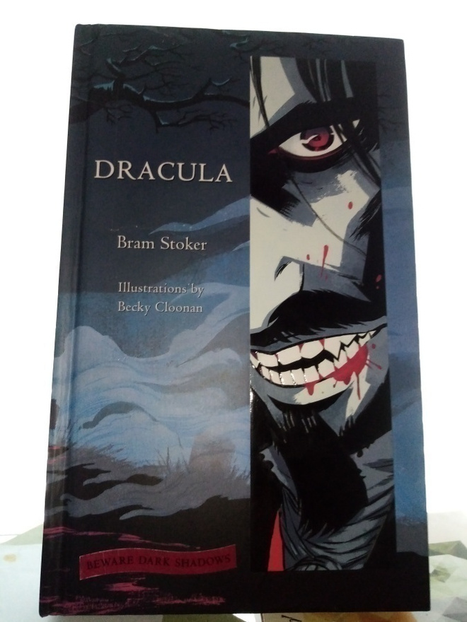 BECKY CLOONAN 'S DRACULA by Bram Stoker ( SIS POSTIKULU)