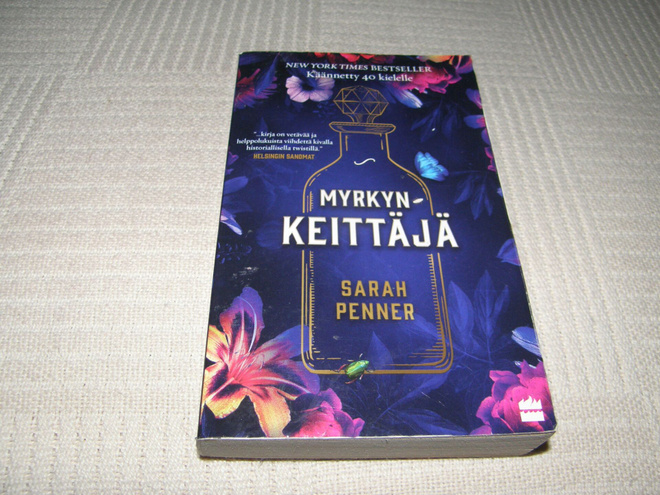 Sarah Penner Myrkynkeittäjä -nid