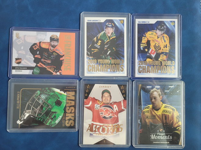 Liigan numeroidut kortit, Cardset & Blueline