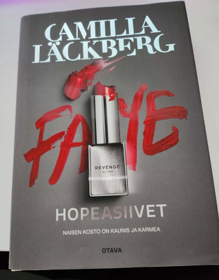 Camilla Läckberg - hopeasiivet
