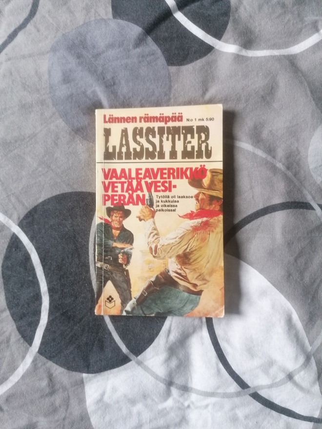 Lassiter No:1 Vaaleaverikkö vetää vesiperän