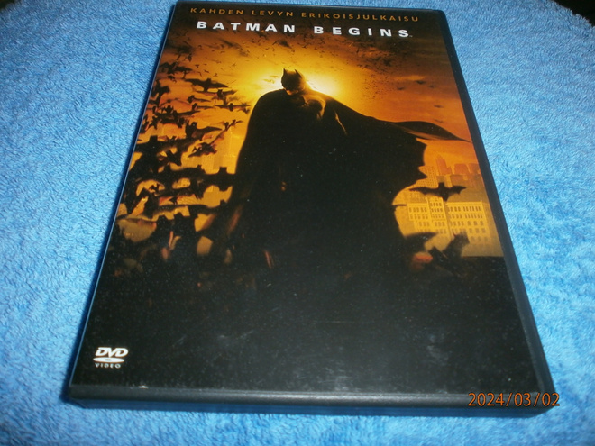 BATMAN BEGINS   -    2DVD