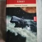 Vinge, Vernor: Linnunradan ääret - pikkukuva 1