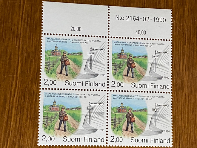 MAALAISKIRJEENKANTO SUOMESSA 100 V.NELIÖ NUMERO MARGINAALILL