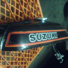 Suzuki PV 1982 tarrat tankkiin + etupalaan - pikkukuva 3