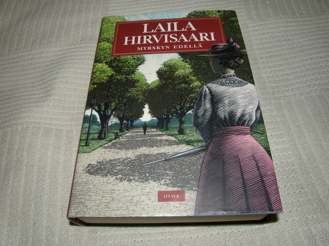 Laila Hirvisaari Myrskyn edellä