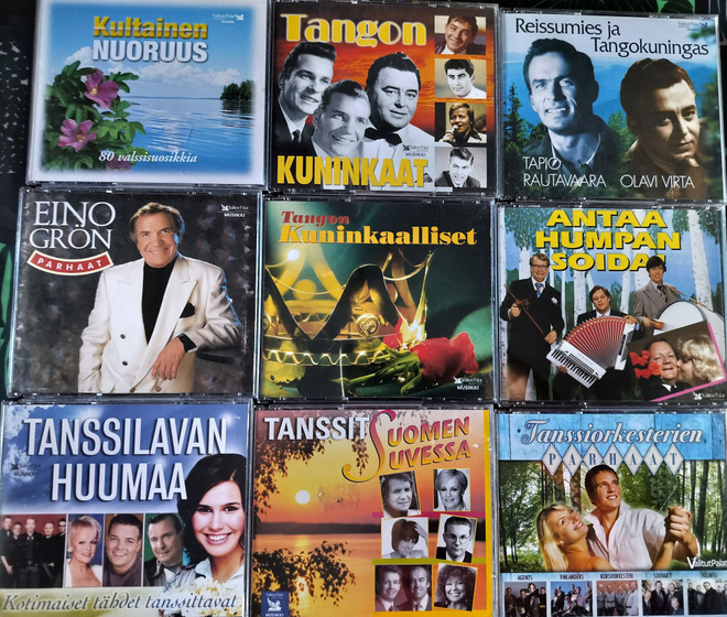 9 KPL TANSSIMUSIIKIN CD-KOKOELMIA YHTEENSÄ 34 CDtä