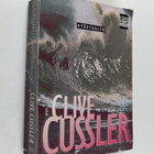 Clive Cussler : Hyökyaalto - pikkukuva 1
