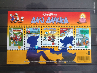 Walt Disney, Aku Ankka **, 2001