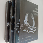 E. L. James : Fifty Shades trilogy : Fifty Shades of Grey... - pikkukuva 1