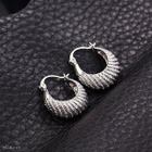 + 318 .. 14K Valkokulta Duble Openwork .. Korvakorut - pikkukuva 5