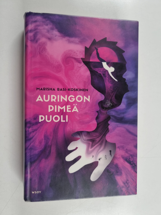 Marisha Rasi-Koskinen : Auringon pimeä puoli