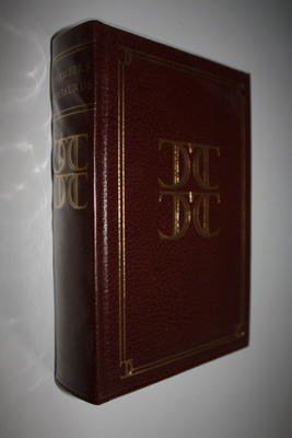 M. A. Ym. Seaton : Chambers 20th Century Thesaurus : A co...