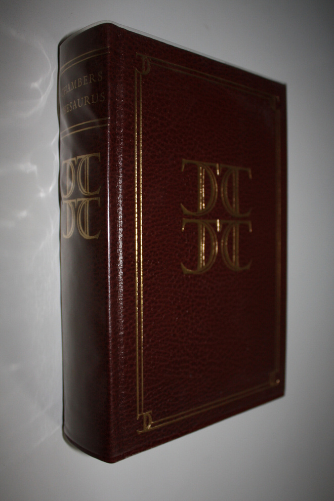 M. A. Ym. Seaton : Chambers 20th Century Thesaurus : A co...