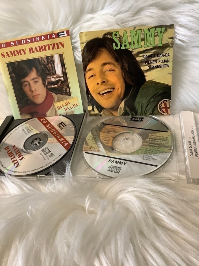 2 X SAMMY BABITSIN  (CD &CDS) DAA-DA DAA-DA