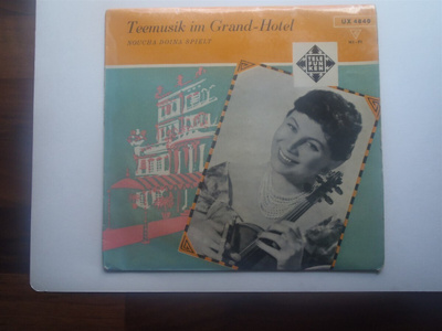 Noucha Doina – Teemusik im grand-hotel 7" EP