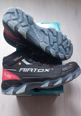 Turvakengät Airtox GL66 ,uudet ,käyttämättömät.Koko 42