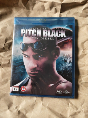 Blu-ray // Pitch Black (2000) - uusi -