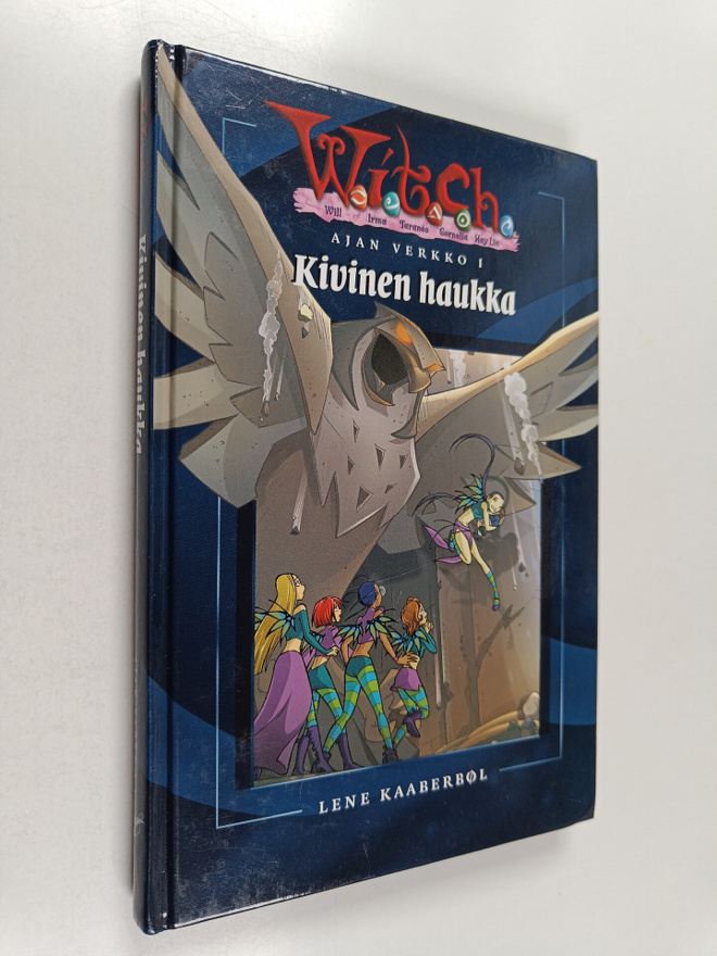 Lene Kaaberböl : Kivinen haukka