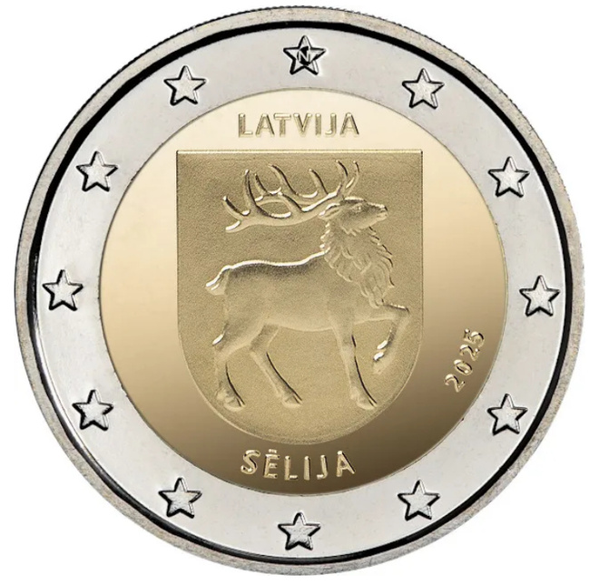 ** LATVIA 2€ 2025 Selija pillerissä **