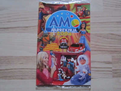 Amo Aarrekirja + pelikirja vuodelta 2004